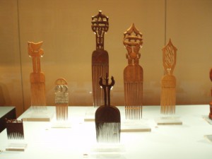 Afro Comb pics 039